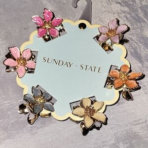 Sunday State Multicolor Floral Hair Clips  Set of 6 BNWT TL M